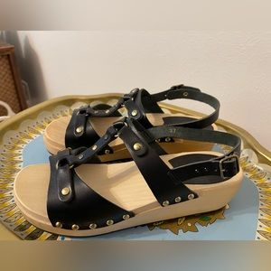 Swedish Hasbeens size 37